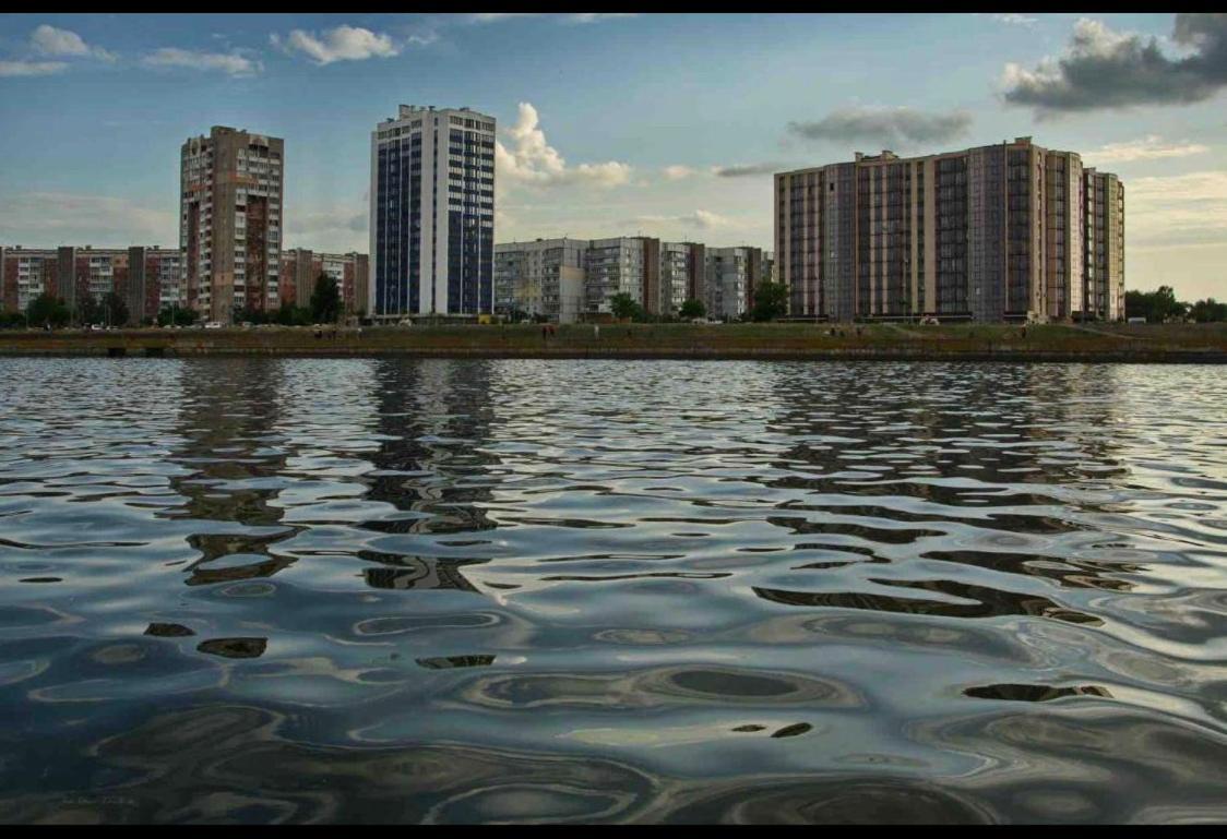 Apartments On Priportovaya,35 Cherkasy Bagian luar foto